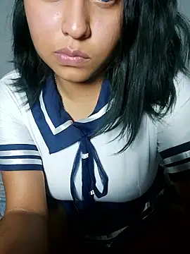 Snapshot of azulzulix chatting on 01-13-26, 01:33 azulzulix online show from 01-13-26, 01:33