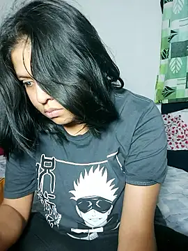 Snapshot of azulzulix chatting on 01-17-26, 01:43 azulzulix online show from 01-17-26, 01:43