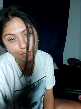 Snapshot of azulzulix chatting on 02-15-26, 01:57 azulzulix online show from 02-15-26, 01:57