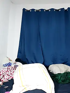 Snapshot of azulzulix chatting on 03-08-26, 02:04 azulzulix online show from 03-08-26, 02:04