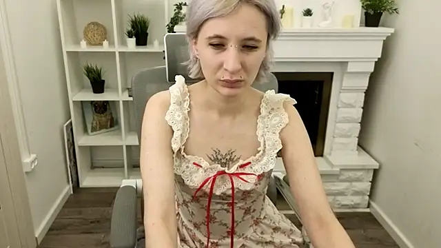 TaylorLunar online show from 11-13-25, 12:59