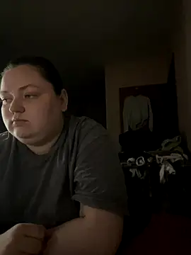 Snapshot of Alex_m chatting on 10-17-25, 05:37 Alex m online show from 10-17-25, 05:37