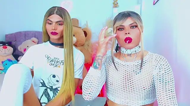 Snapshot of AdanKinng chatting on 04-14-26, 06:52 AdanKinng online show from 04-14-26, 06:52