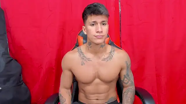 pettergrey1 online show from 01-10-25, 09:31