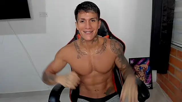 pettergrey1 online show from 10-22-25, 10:42