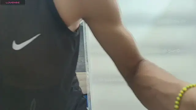 Snapshot of Erick_Zhimerman chatting on 02-19-26, 03:57 Erick Zhimerman online show from 02-19-26, 03:57