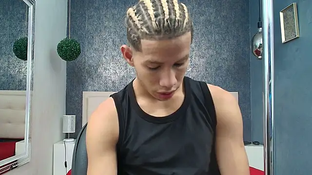 Snapshot of Erick_Zhimerman chatting on 02-27-26, 04:12 Erick Zhimerman online show from 02-27-26, 04:12