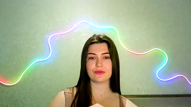 Snapshot of SeductiveTati chatting on 04-12-26, 11:32 SeductiveTati online show from 04-12-26, 11:32