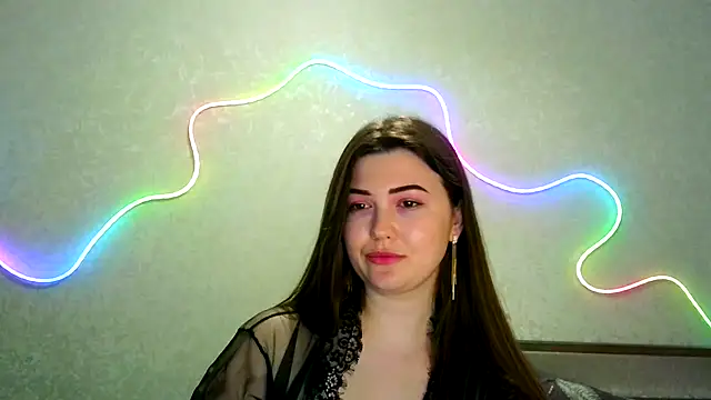 Snapshot of SeductiveTati chatting on 04-21-26, 12:01 SeductiveTati online show from 04-21-26, 12:01