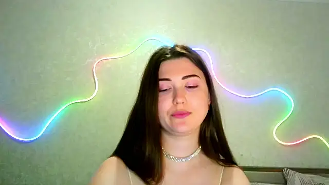 Snapshot of SeductiveTati chatting on 06-01-26, 10:00 SeductiveTati online show from 06-01-26, 10:00