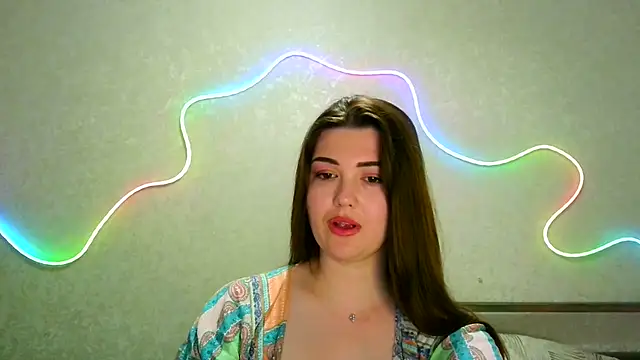 Snapshot of SeductiveTati chatting on 06-12-26, 09:46 SeductiveTati online show from 06-12-26, 09:46