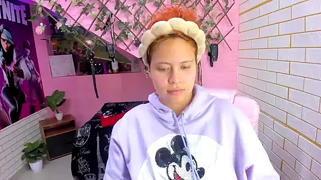 Snapshot of marcellaa303av chatting on 02-03-26, 03:04 marcellaa303av online show from 02-03-26, 03:04