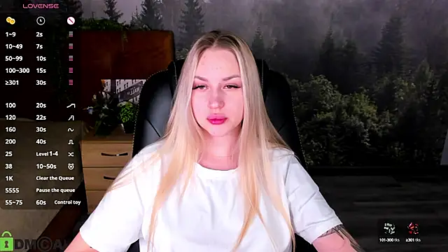 Carol  Cox online show from 10-14-25, 12:11