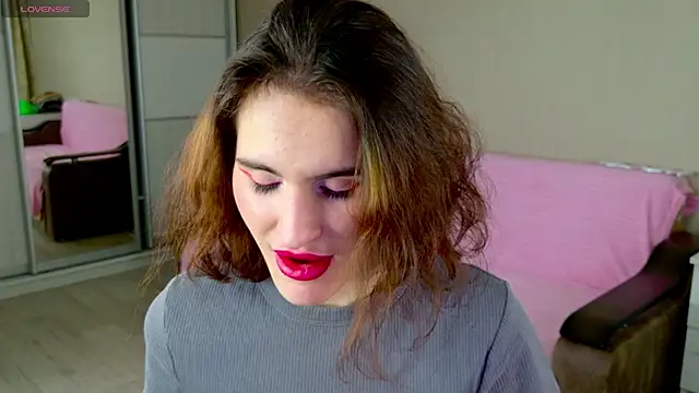 FridaCure online show from 01-05-25, 01:45