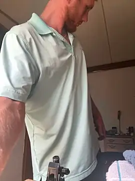 Snapshot of dcockell chatting on 09-20-25, 08:10 dcockell online show from 09-20-25, 08:10