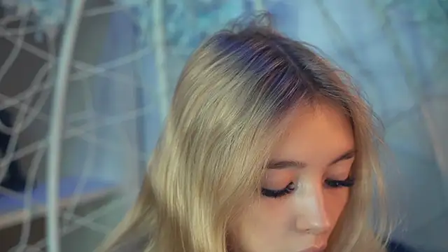 FlairCunard online show from 12-21-24, 02:58