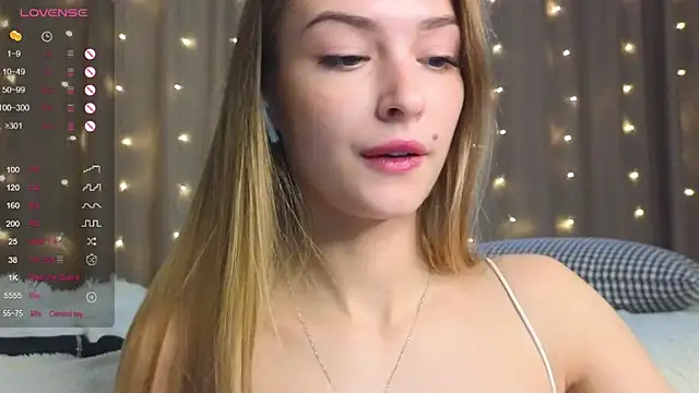 Soft Eva online show from 12-10-24, 10:38