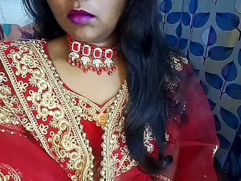 Snapshot of Muktha chatting on 02-02-25, 09:51 Muktha online show from 02-02-25, 09:51