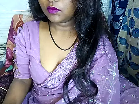 Snapshot of Muktha chatting on 02-06-25, 12:00 Muktha online show from 02-06-25, 12:00