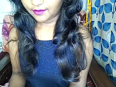 Snapshot of Muktha chatting on 02-17-25, 04:53 Muktha online show from 02-17-25, 04:53