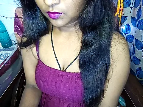 Snapshot of Muktha chatting on 02-17-25, 03:42 Muktha online show from 02-17-25, 03:42