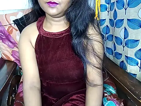 Snapshot of Muktha chatting on 02-18-25, 05:10 Muktha online show from 02-18-25, 05:10