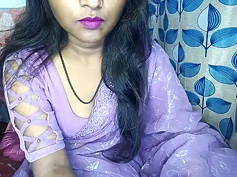 Snapshot of Muktha chatting on 02-20-25, 02:35 Muktha online show from 02-20-25, 02:35