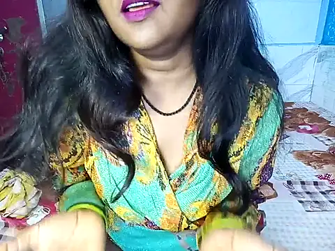 Snapshot of Muktha chatting on 03-19-25, 05:52 Muktha online show from 03-19-25, 05:52