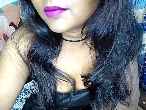 Snapshot of Muktha chatting on 03-21-25, 07:57 Muktha online show from 03-21-25, 07:57