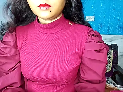 Snapshot of Muktha chatting on 09-15-25, 02:33 Muktha online show from 09-15-25, 02:33