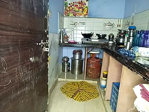 Snapshot of Muktha chatting on 09-27-25, 12:48 Muktha online show from 09-27-25, 12:48