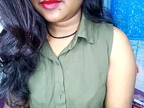 Snapshot of Muktha chatting on 11-04-25, 06:56 Muktha online show from 11-04-25, 06:56