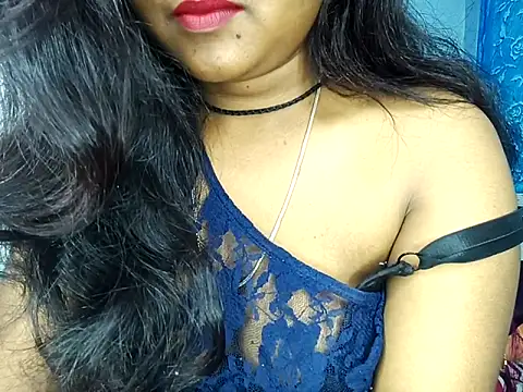 Snapshot of Muktha chatting on 11-07-25, 03:34 Muktha online show from 11-07-25, 03:34