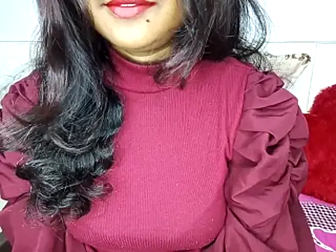 Snapshot of Muktha chatting on 11-29-25, 02:03 Muktha online show from 11-29-25, 02:03