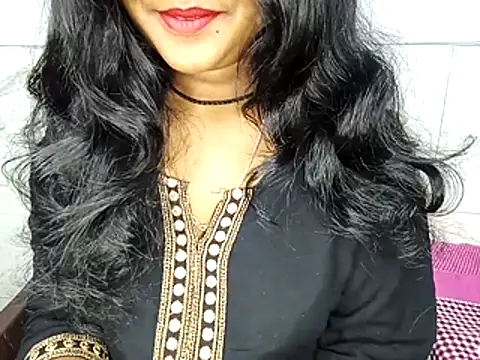 Snapshot of Muktha chatting on 12-01-25, 05:23 Muktha online show from 12-01-25, 05:23