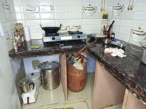 Muktha online show from 06-11-26, 06:22