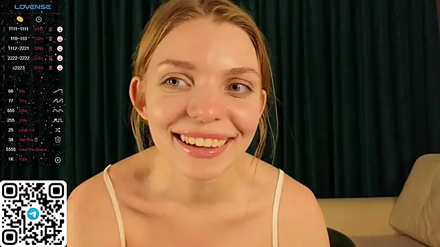 Snapshot of ElswythDecoursey chatting on 12-26-24, 02:12 ElswythDecoursey online show from 12-26-24, 02:12