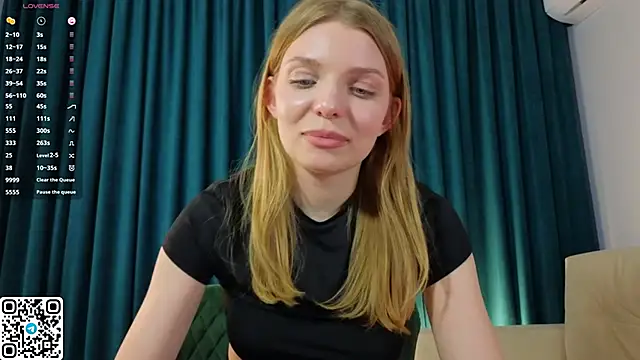 Snapshot of ElswythDecoursey chatting on 03-03-25, 09:05 ElswythDecoursey online show from 03-03-25, 09:05