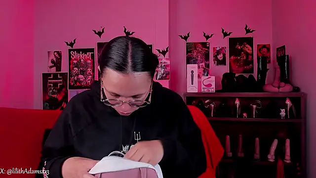 lilith-deveraux online show from 02-14-26, 03:42