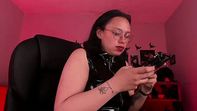 Snapshot of lilith-deveraux chatting on 07-26-26, 07:15 lilith-deveraux online show from 07-26-26, 07:15