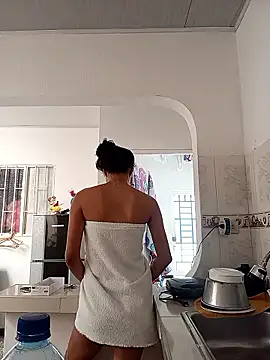 Karii-R online show from 01-08-26, 03:03