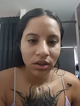 Snapshot of Karii-R chatting on 07-07-26, 02:54 Karii-R online show from 07-07-26, 02:54