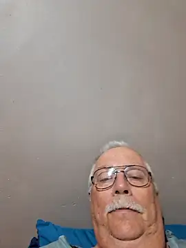 Snapshot of NawtyB1965 chatting on 11-26-25, 03:51 NawtyB1965 online show from 11-26-25, 03:51