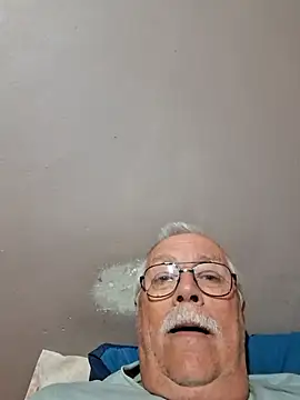 Snapshot of NawtyB1965 chatting on 07-11-26, 05:10 NawtyB1965 online show from 07-11-26, 05:10