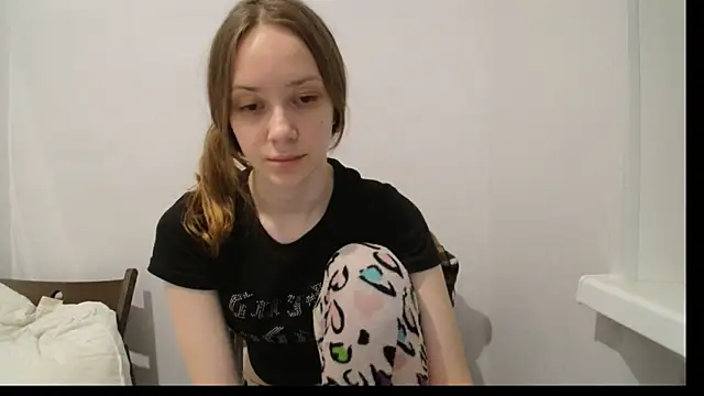 Snapshot of Irma-Bennet chatting on 04-23-26, 08:22 Irma-Bennet online show from 04-23-26, 08:22
