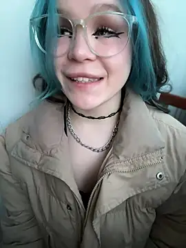 MaddisonHaas online show from 03-17-25, 02:41