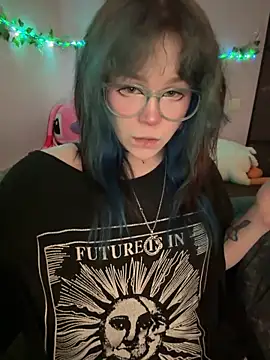 Snapshot of MaddisonHaas chatting on 06-18-26, 03:05 MaddisonHaas online show from 06-18-26, 03:05