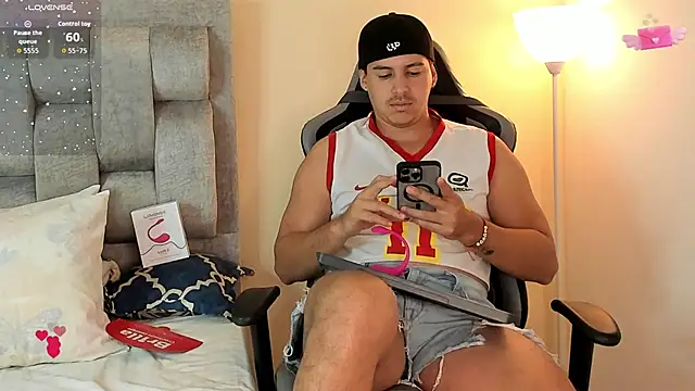 victor vixen online show from 09-26-25, 11:14