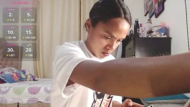 Samary thomas online show from 12-12-24, 01:10