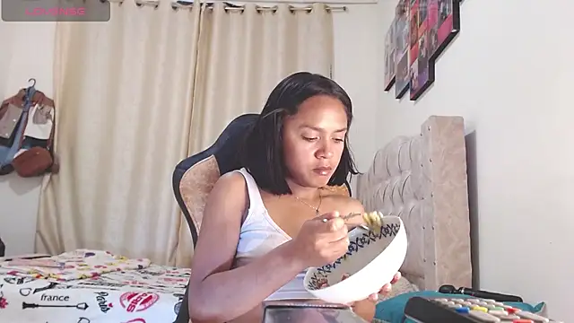 Samary thomas online show from 01-17-25, 01:04